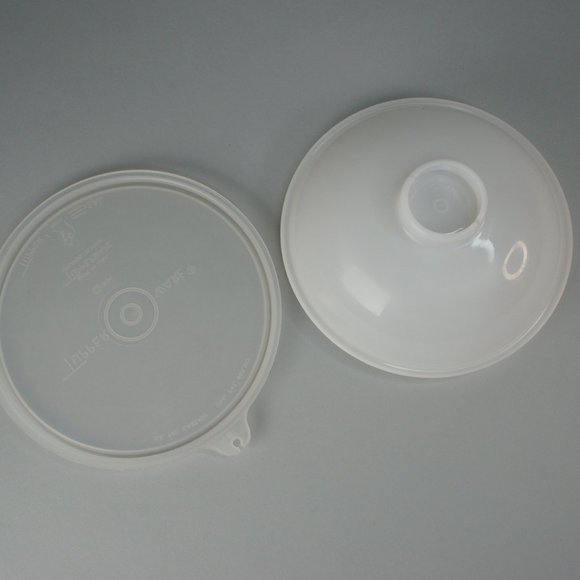 Vintage Tupperware Dip-n-Serve Almond Beige Serving Set - Picture 8 of 8